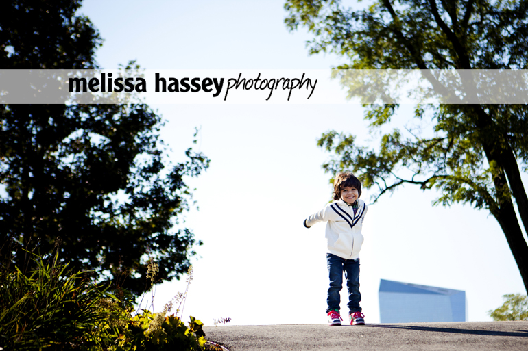 philadelphia skyline with boy